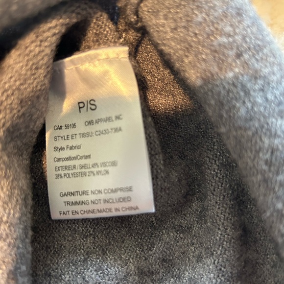 CHARLIE B Gray Sweater with Heart Accents - Picture 5 of 11